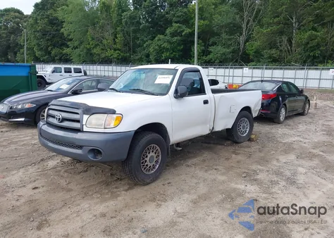 2004 Toyota Tundra z USA, uszkodzony, nr VIN 5TBJN32184S444218